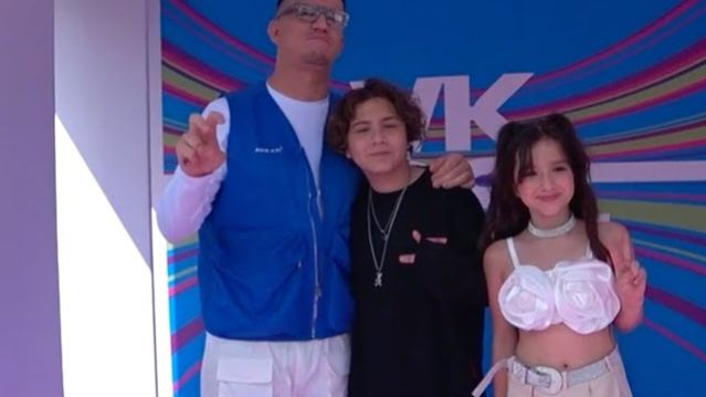 КАК КАМИЛЬ И АМИНА ОТДЫХАЮТ БЕЗ РОДИТЕЛЕЙ !КАМПУС НА СЦЕНЕ!!! ПРЕМЬЕРА ТРЕКА КАМИЛЯ!