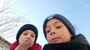 мы с Лехой идём с тренировки 💪💪