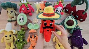 Обзор плюшевых фруктов и овощей, вязанных по схемам @goozell_toys. Мастер-классы игрушки амигуруми