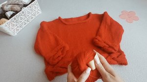 Джемпер оформила красивыми косами/ Пряжа не очень 😊