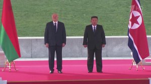 Президент Белоруссии Александр Лукашенко с официальным визитом прибыл в Пхеньян.