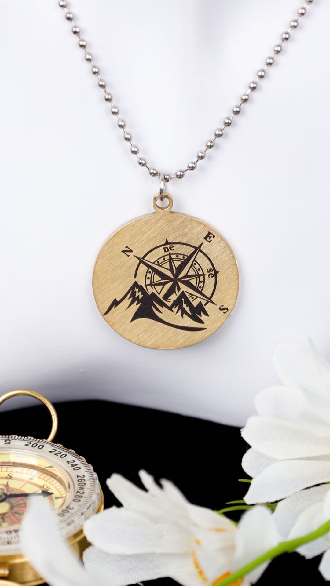 Лазерная гравировка на латуни в Москве и Казани | Гравировка медальона