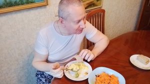 Жизнь пенсионеров.