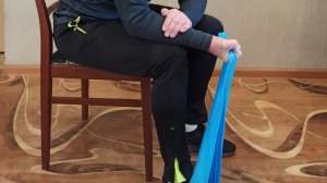 12- Сгибание запястья I вариант (Wrist curl I)