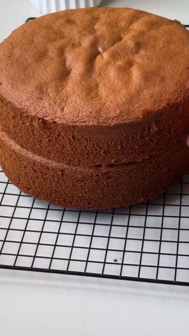 МЕДОВЫЙ БИСКВИТ