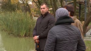 Толстолобик. Карп. Члены Общественной палаты приняли участие в зарыблении пруда.