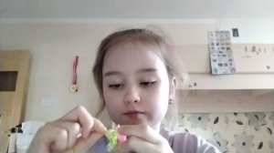 Как плести из резинок банан