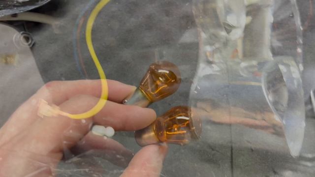 Volkswagen Caddy - ремонт фар, тюнинг фар, диодные линзы Expression Drive