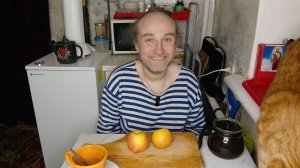 завтрак с Рыжулей. в голове пустота. кошмарный сон. мукбанг. обжор. еда на камеру. диета. шизофрения