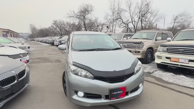 TOYOTA WISH смотреть онлайн