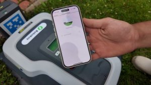 Беспроводная робот газонокосилка Robokos RoboUp Т600; T1200  с  системой навигации RTK, с камерой ИИ