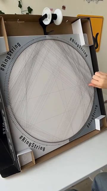 Фанаты StrayKids, поддержите🙏🙏😭😭😭