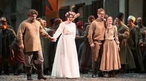 В России отмечают День работника культуры.