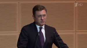 России необходимо принять меры для надежного обеспечения внутреннего рынка топливом, заявил Новак.