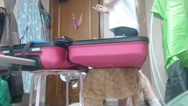 СОБИРАЕМСЯ В ОТПУСК😊😊😊
СОБИРАЮ ЧЕМОДАН😃