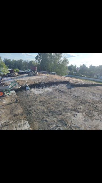 Видеодневник. День... 09.08.2025 г.
#Было_стало 
#Сеща 
#Старая_школа 
#Вторая_жизнь 
#Стройка