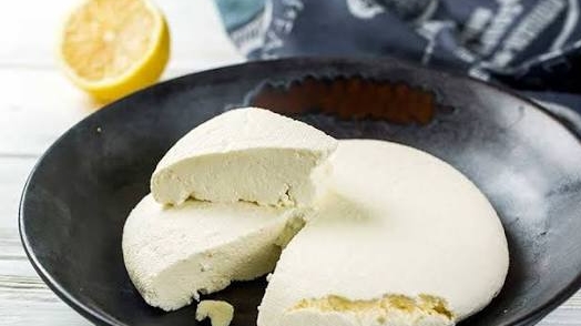 ЗАВТРАК СЕМЬИ СЫРОВАРА