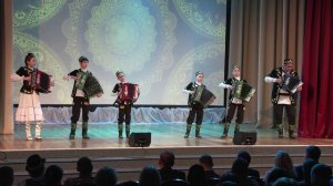 Ансамбль гармонистов «Яшь гармун» – «Попурри на татарские мелодии» рук. Ильгиз Ихсанов (ЦКД «Родонит