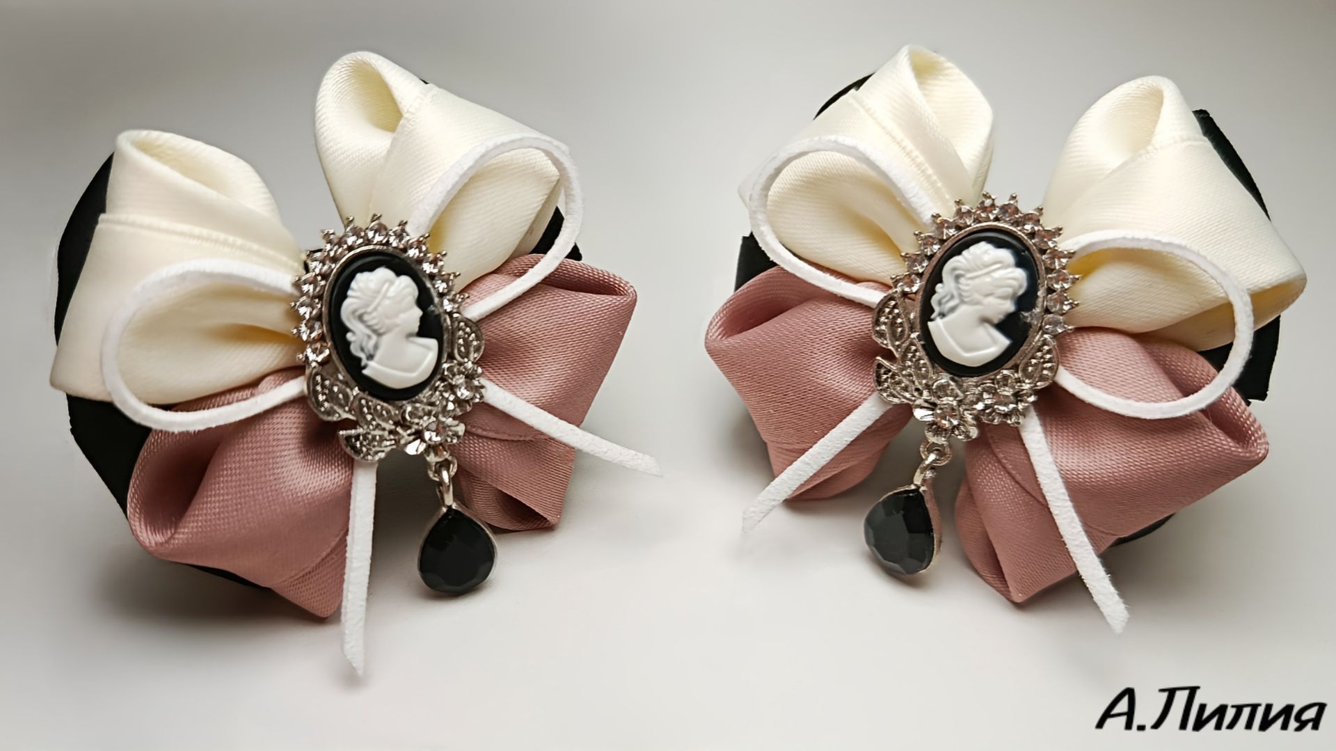 МК бантиков из ролика 63🤍🤎
мастер класс бантиков из ленты к см