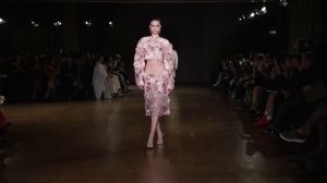 Показ женской коллекции Georges Hobeika осень-зима 2026-2027