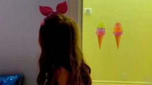 Настя и папа играют в детский конкурс. Истории для дете