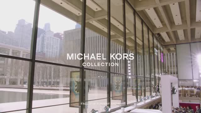 Показ женской коллекции Michael Kors осень-зима 2018-2019