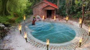 45 дней строительства дома в лесу с бассейном примитивными методами.