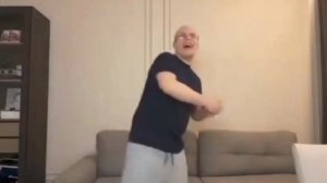 возьми телефон детка песня