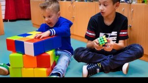 Артур НЕ РАЗРЕШАЕТ БРАТЬ Игрушки! Почему Давид ВСЕ ПОРТИТ!