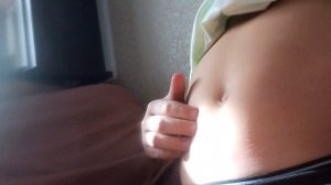 большой живот заполненный водой