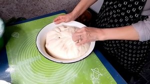 Луковые булочки