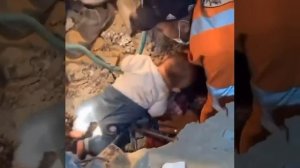 1000241476.mp4В Иране достали живого младенца из-под завалов жилого дома после израильско-американск