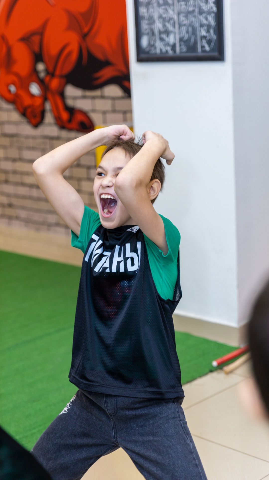 КРУТО ИГРАЮТ! ГЛЯНЬ!