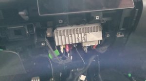 ●Замена блока DMC ● Jaecoo J7 ● Блок мультимедии ● ГУ ● Демонтаж центральной консоли ● 703001328AA