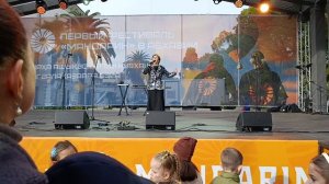 Открытие фестиваля "Мандарин" в Сухуме 06.01.2026. Поёт Людмила Гумба.