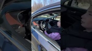 Это когда после китайца пересел на корейца и задумывался Hyundai Santa Fe vs Geely Monjaro