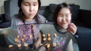 Мутанты едят сухарики, странный тренд тиктока