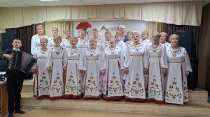 Народный самодеятельный коллектив Хор "Русская песня"  "Томичка"
