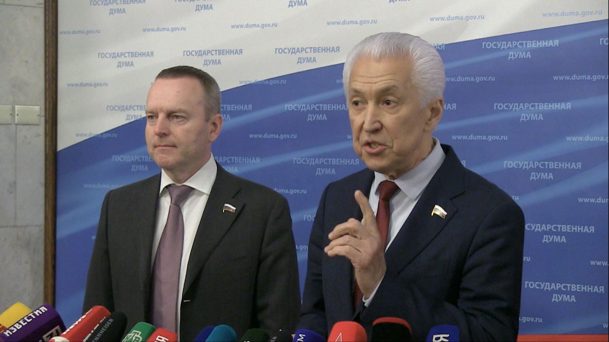 Владимир Васильев: «Единая Россия» и Центробанк обеспечивают курс Президента