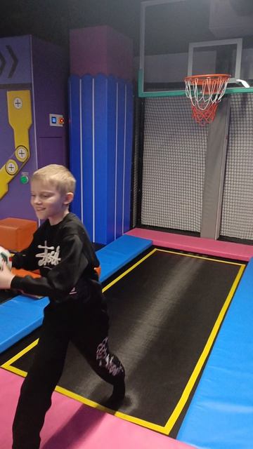 Кид ленд в Тамбове семейный парк развлечений