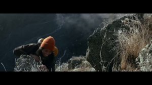 На высоте страха 2025 (The Occupant 2025) Пересказ Фильма