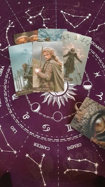 ❗ВЕРНЕТСЯ ЛИ ОН К ВАМ❓Ждать ли действий от мужчины❓#раскладтаро #гаданиенамужчину