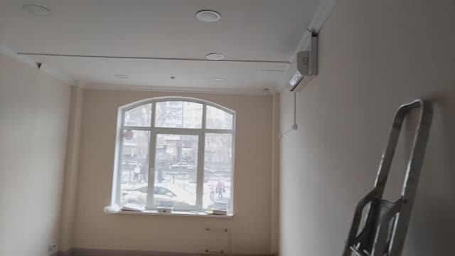 Чкалова 51/1, Внутри