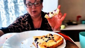 А на перекус ПИРОЖОК с творогом или необычная ватрушка! Ем и ХУДЕЮ! Мукбанг