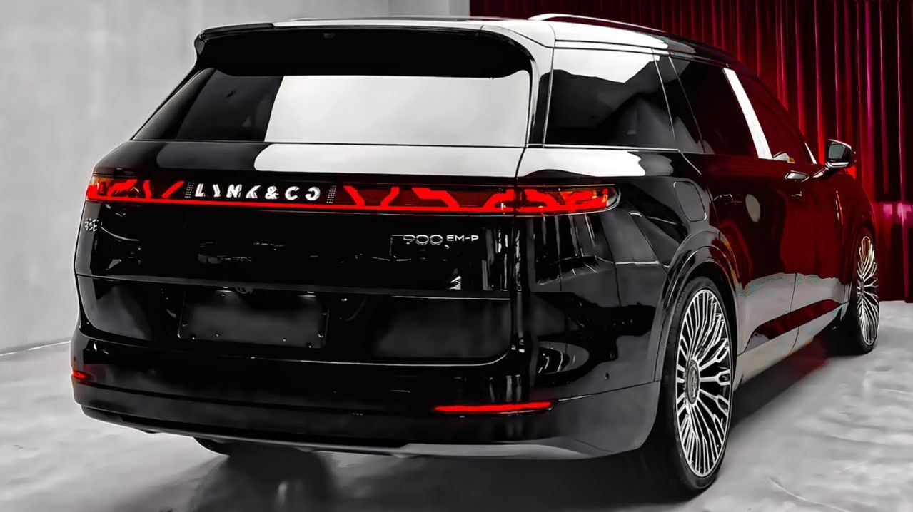 Lynk & Co 900  интерьер и экстерьер