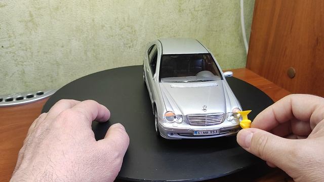 Mercedes-Benz C-Class C320 от Welly смотреть онлайн