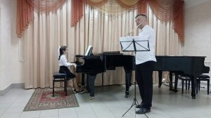 Алексеева Полина 3 класс Моцарт "Майская песня" Шуман "Смелый наездник"