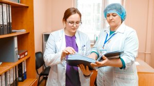 В Югре дополнительно направят более 100 миллионов на поощрение медиков и развитие здравоохранения