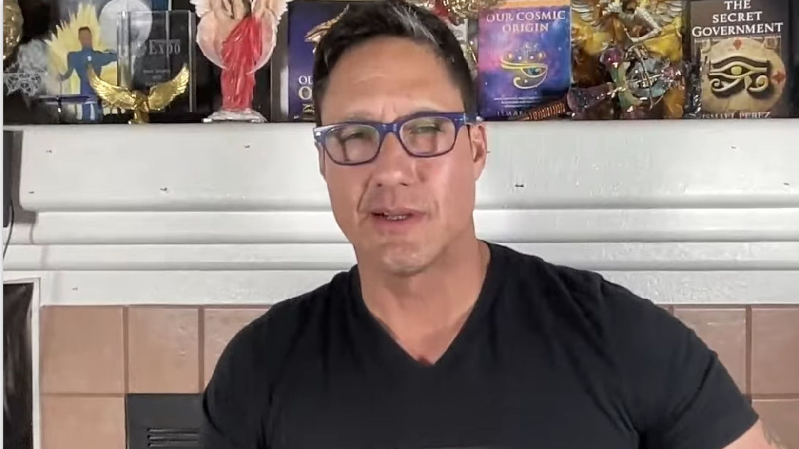 Войны временных линий: битва между параллельными мирами.Исмаэль Перес