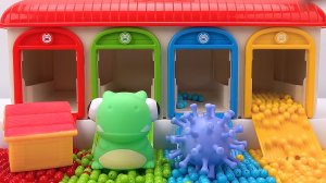 Мультики для детей. Мультики для малышей. Гараж и разноцветные бусинки. Игрушки